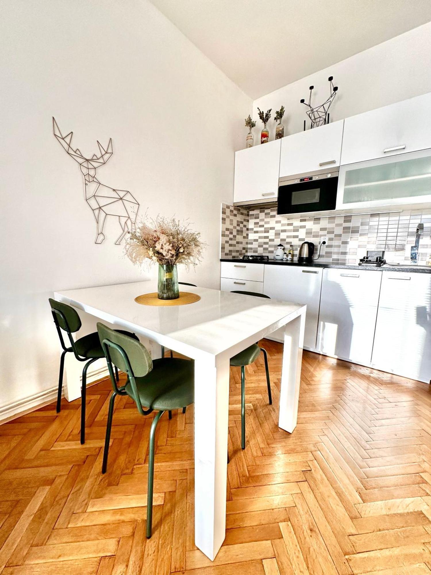 Bright And Central Suite With A Balcony Brno Luaran gambar
